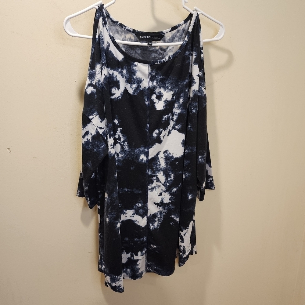 Capsule Tie Dye Cold shoulder Plus size top size 12 - Picture 5 of 12